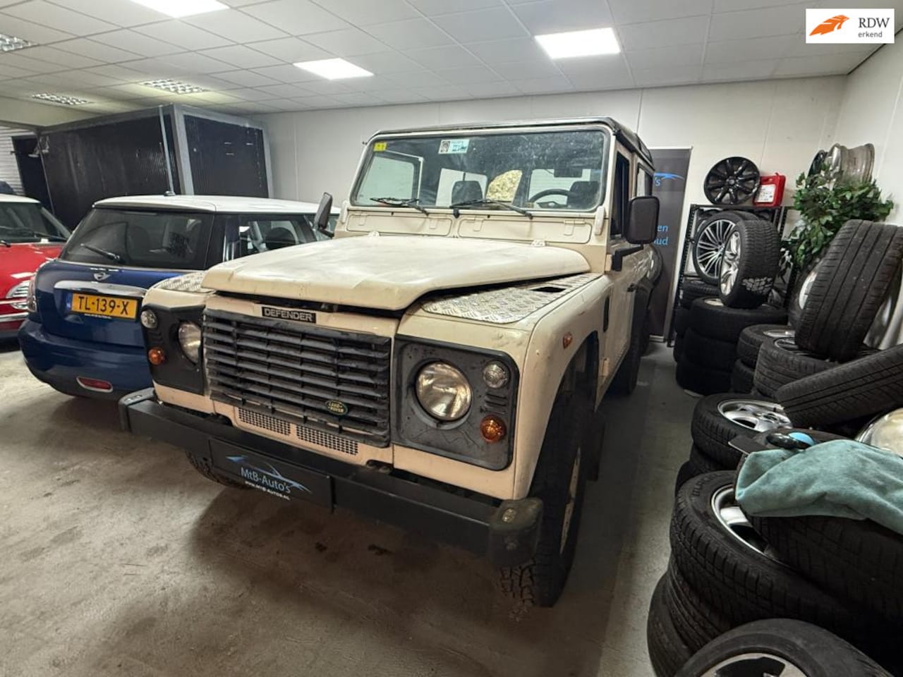 Land Rover Defender Hard Top - 2.5 Td5 90" - AutoWereld.nl