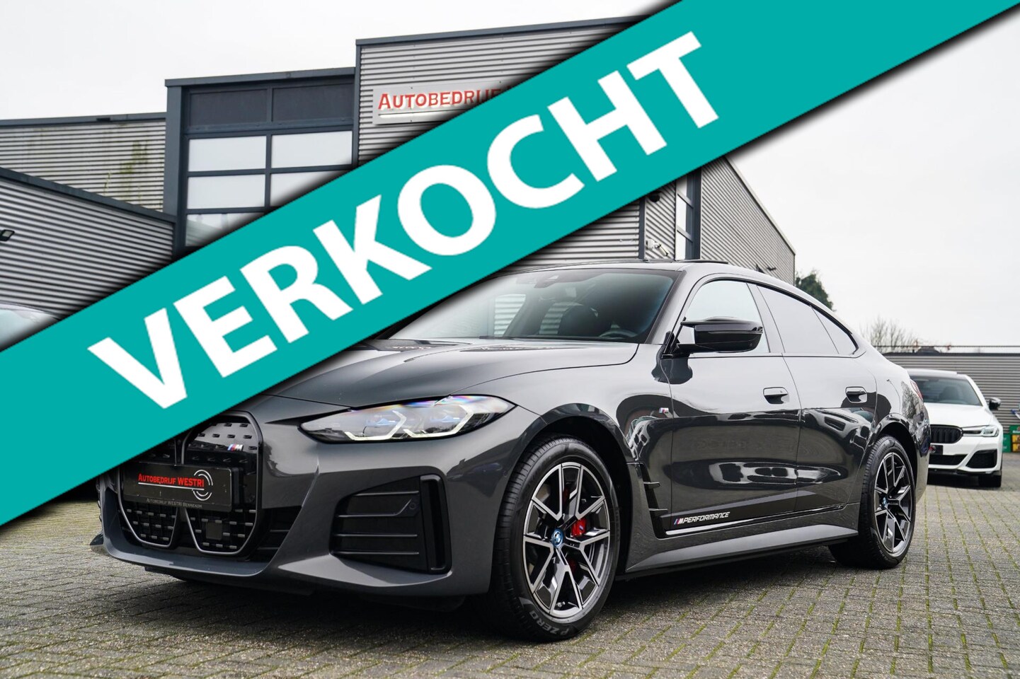 BMW i4 - M50 High Executive 84 kWh | BTW | 360 Camera | LASER | Dravitgrau metallic | Adaptieve Cru - AutoWereld.nl