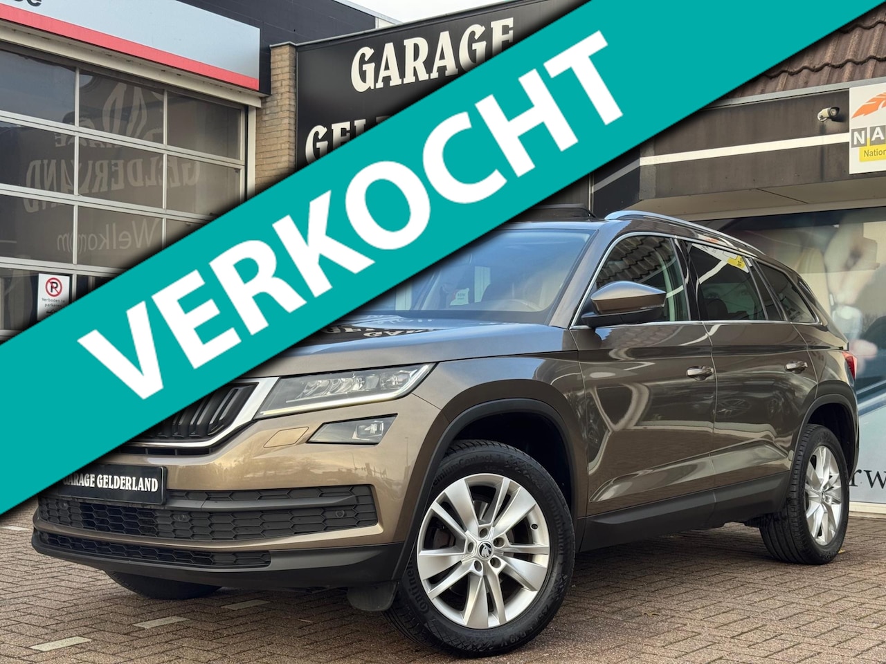 Skoda Kodiaq - 1.4 TSI Sport | Pano | Leder | Trekhaak | Navi | Camera360 | Acc | Apple/Android 7p. - AutoWereld.nl