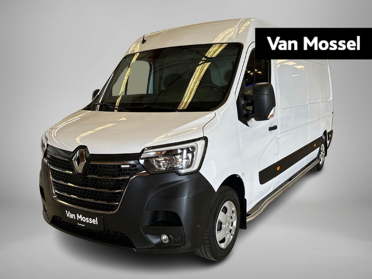 Renault Master - T35 2.3 dCi 135 L3H2 Work Edition | Airconditioning | Cruise control Standaard | Connectiv - AutoWereld.nl