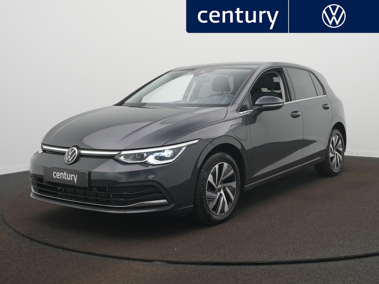 Volkswagen Golf - 1.4 eHybdrid Style Adaptive cruise / Navi / Parkeersensoren / Sfeerverlichting - AutoWereld.nl
