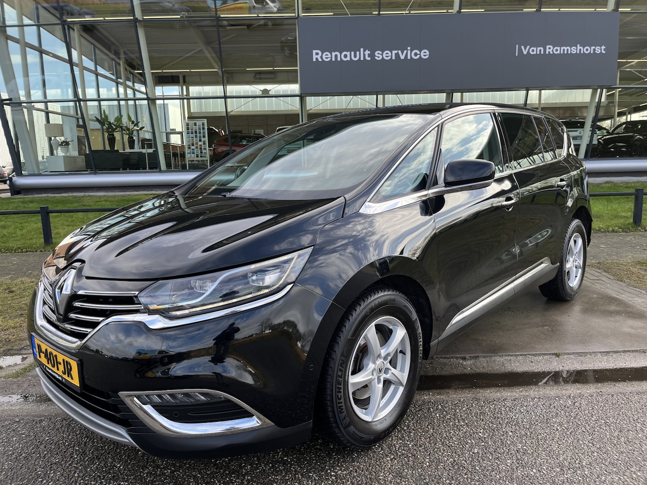 Renault Espace - 1.6 dCi 131PK Dynamique / Panodak / Elek. Stoelvers. / Stoelverw. / Climate / PDC V+A / Ke - AutoWereld.nl