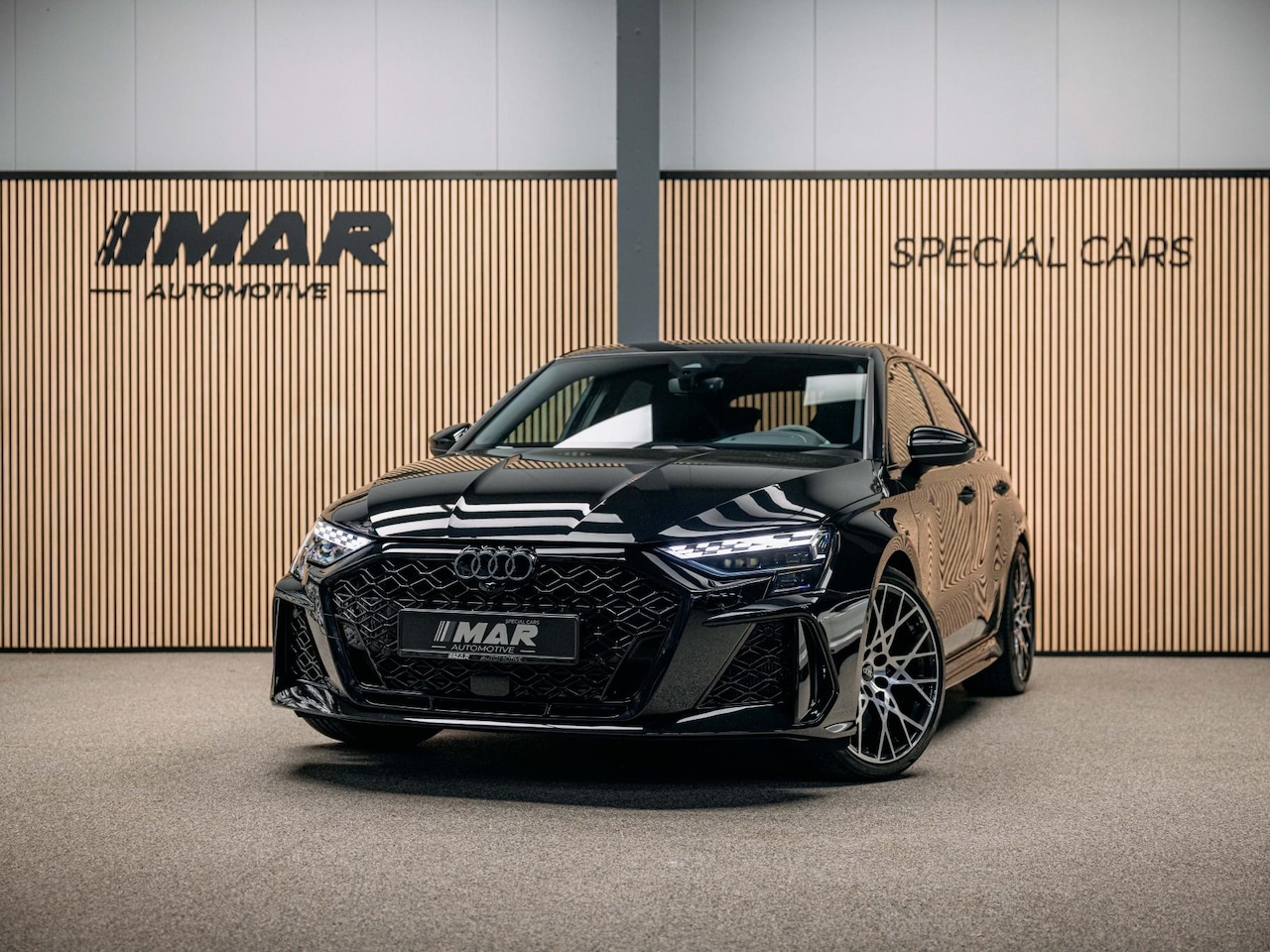 Audi RS3 - Sportback 2.5 TFSI quattro | HULK edition | Carbon | Kuipstoelen | Sonos | Stoelverwarming - AutoWereld.nl
