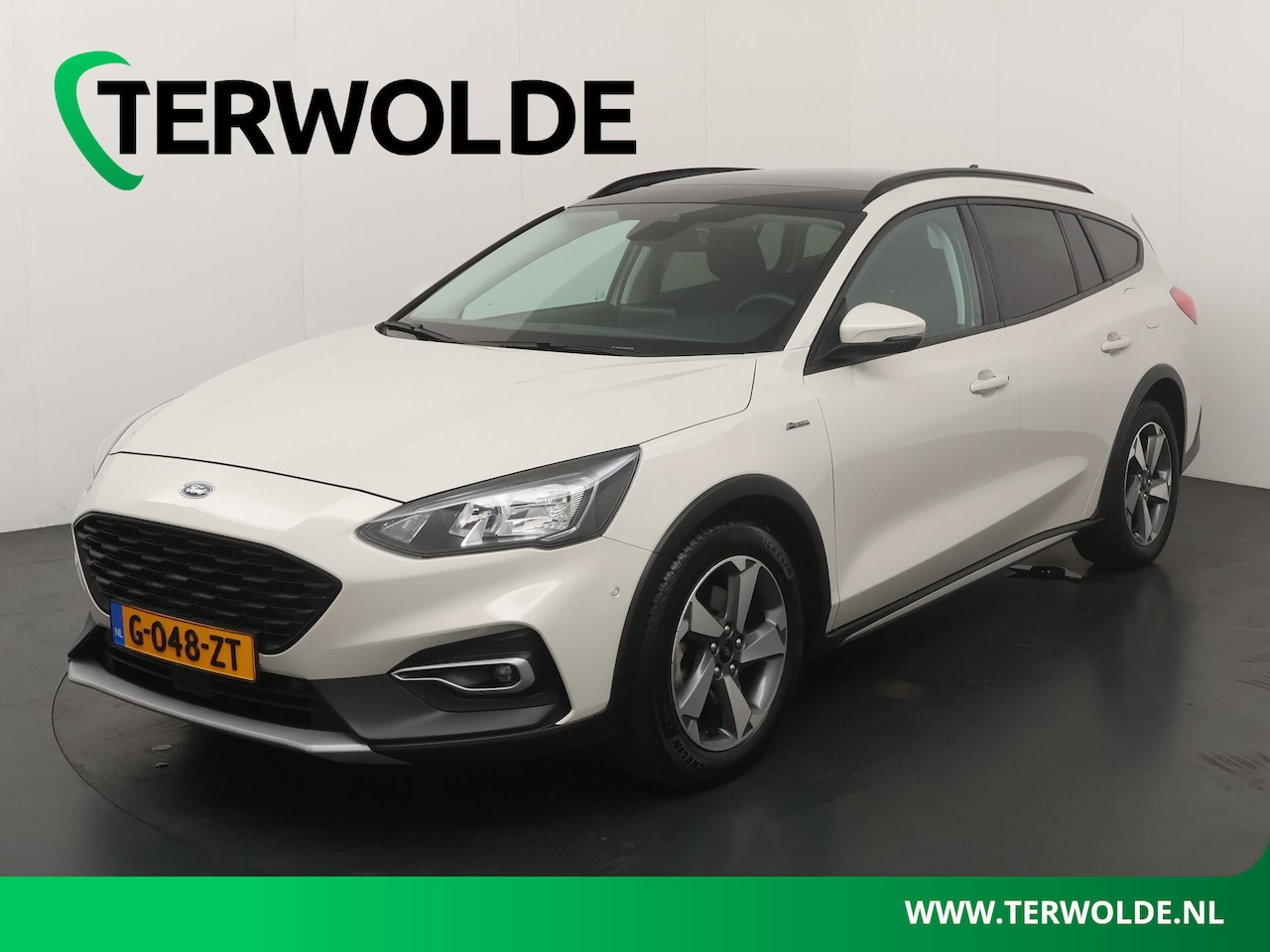 Ford Focus Wagon - 1.5 EcoBoost Active Business | Panoramadak | Trekhaak | Adapt. Cruise | Voorruitverw. | - AutoWereld.nl