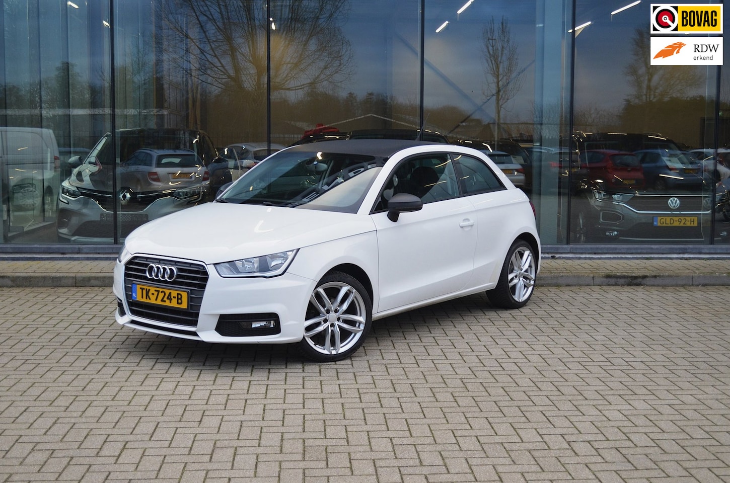 Audi A1 - 1.0 TFSI Pro Line | Automaat | Stoelverwarming - AutoWereld.nl