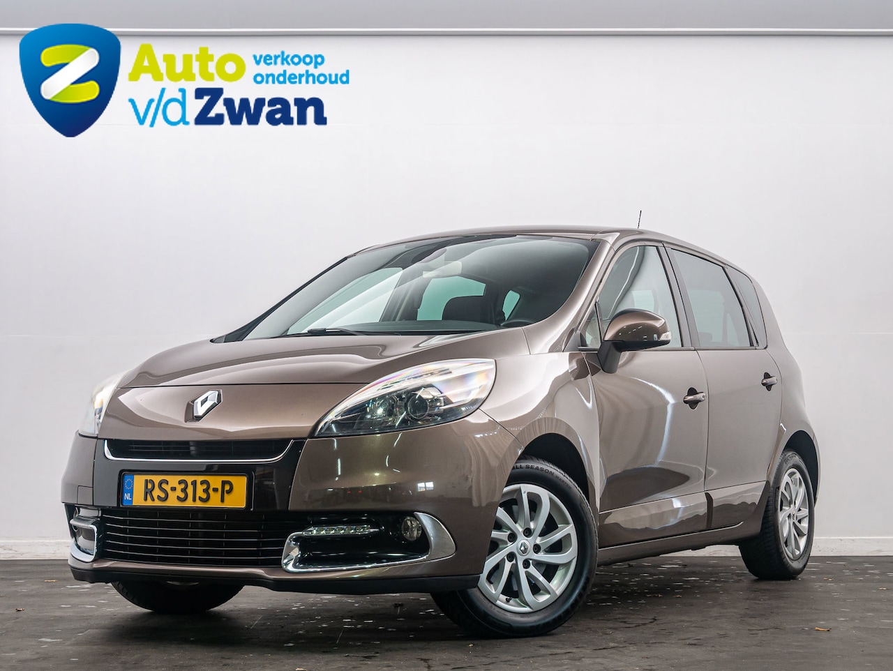 Renault Scénic - 1.5 dCi Dynamique Navi/Clima/Cruise - AutoWereld.nl