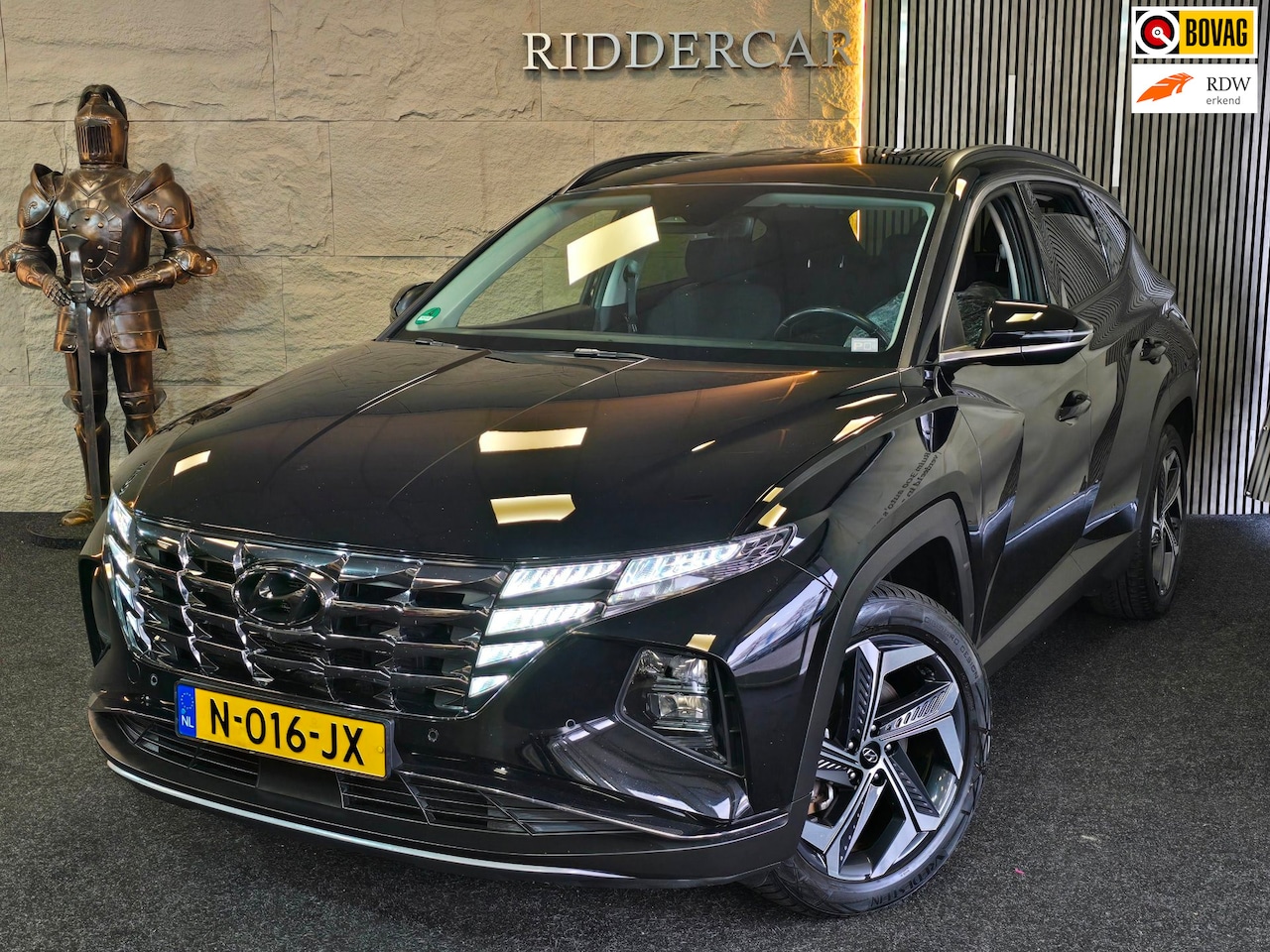 Hyundai Tucson - 1.6 T-GDI PHEV Comfort Smart 4WD|GARANTIE|NAP|1E EIG|ACC|TREKHAAK|CARPLAY - AutoWereld.nl