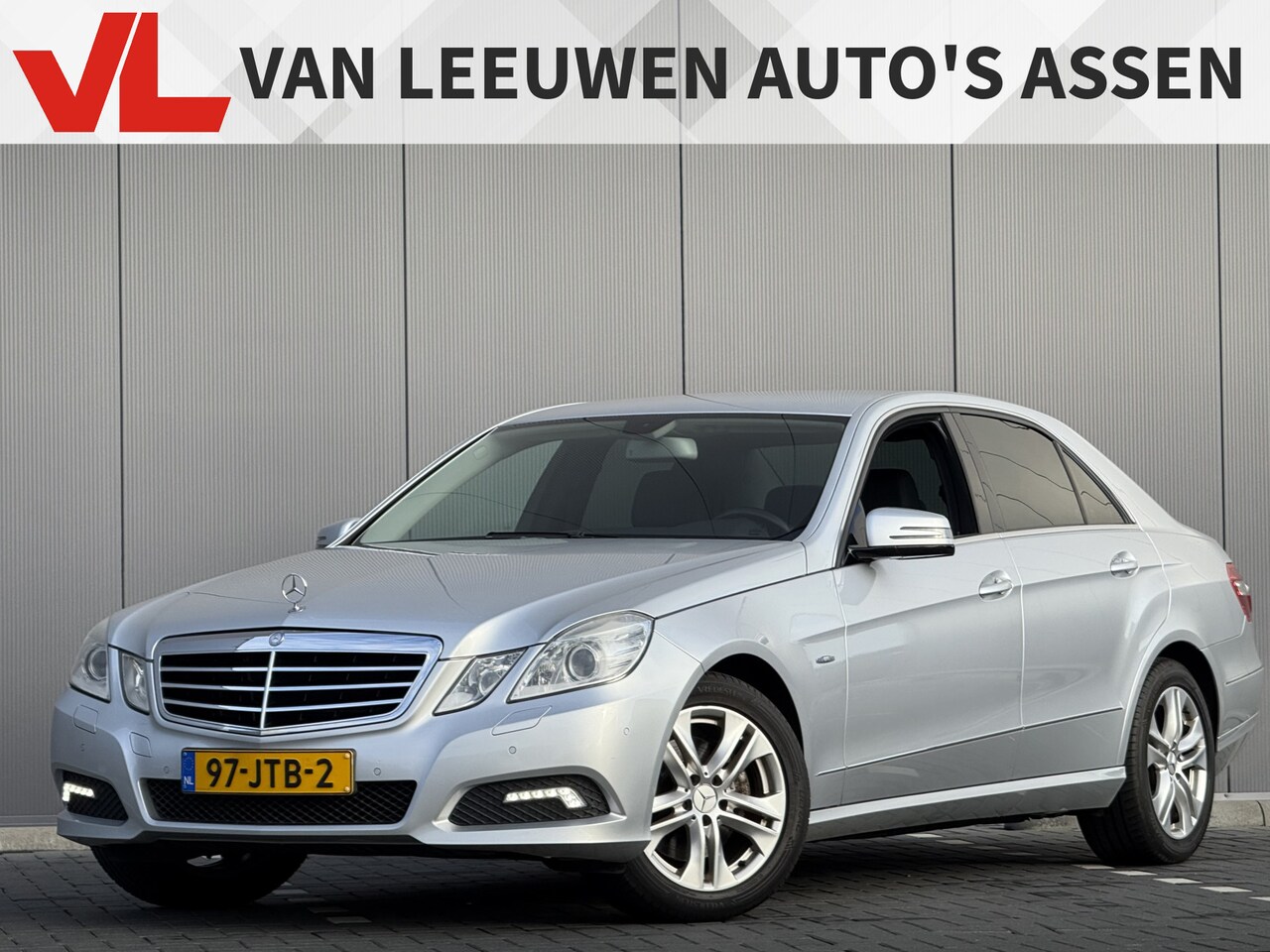 Mercedes-Benz E-klasse - 250 CGI Avantgarde | RIJKLAAR | Trekhaak | Navi - AutoWereld.nl
