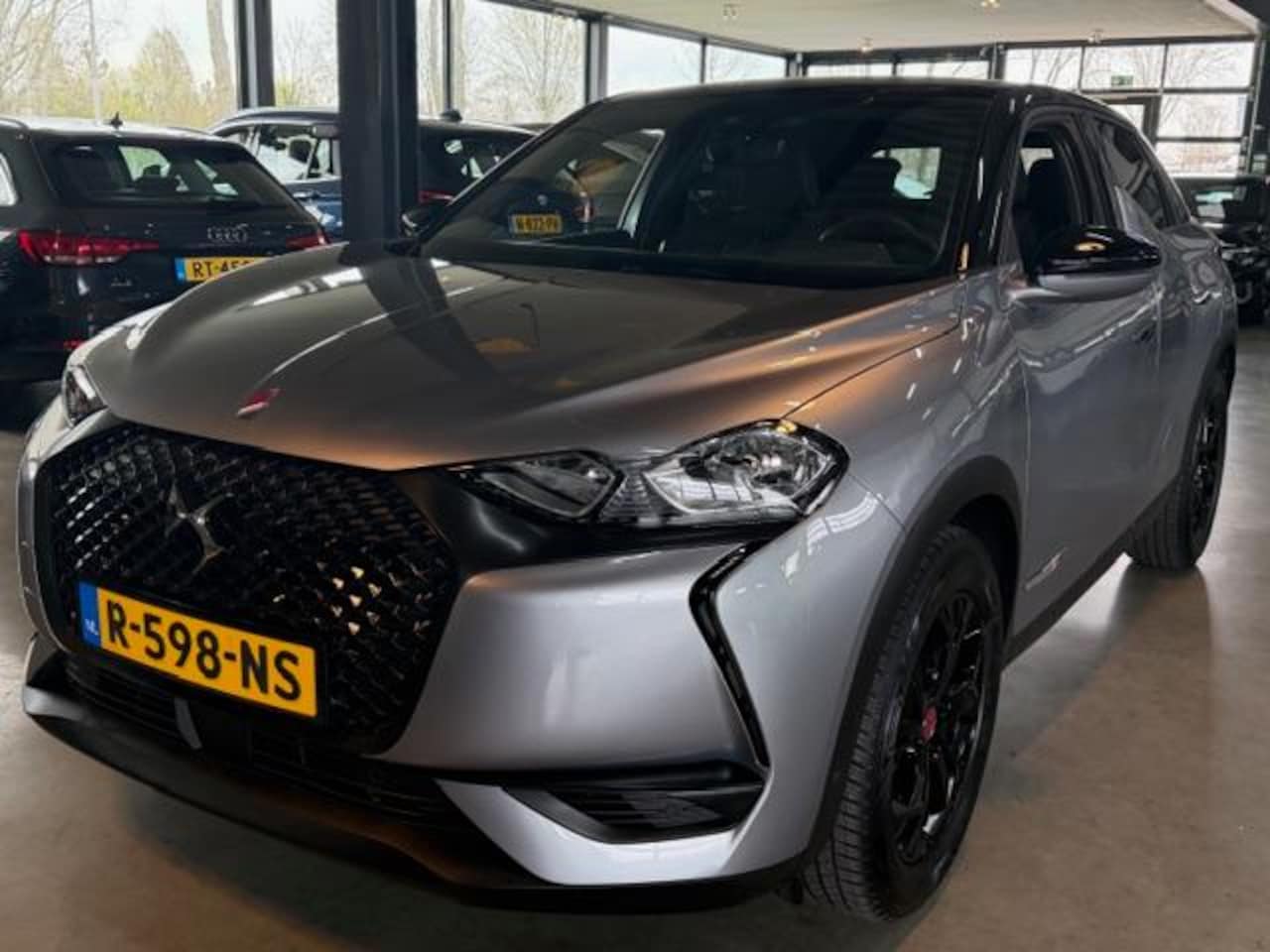 DS 3 Crossback - 1.2 Performance Line Alcantara /leer - AutoWereld.nl