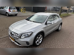 Mercedes-Benz GLA-Klasse - 180 Business Solution AMG AUT 2017