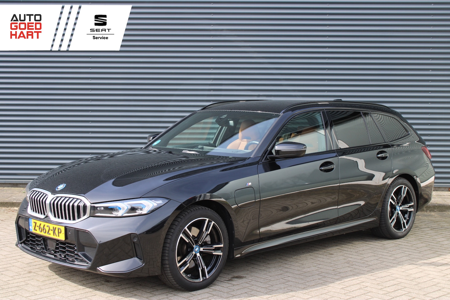 BMW 3-serie Touring - 330e M-Sport Laser Leer-Vernasca Harman-Kardon Elekt.-Trekhaak Adaptive-Cruise - AutoWereld.nl