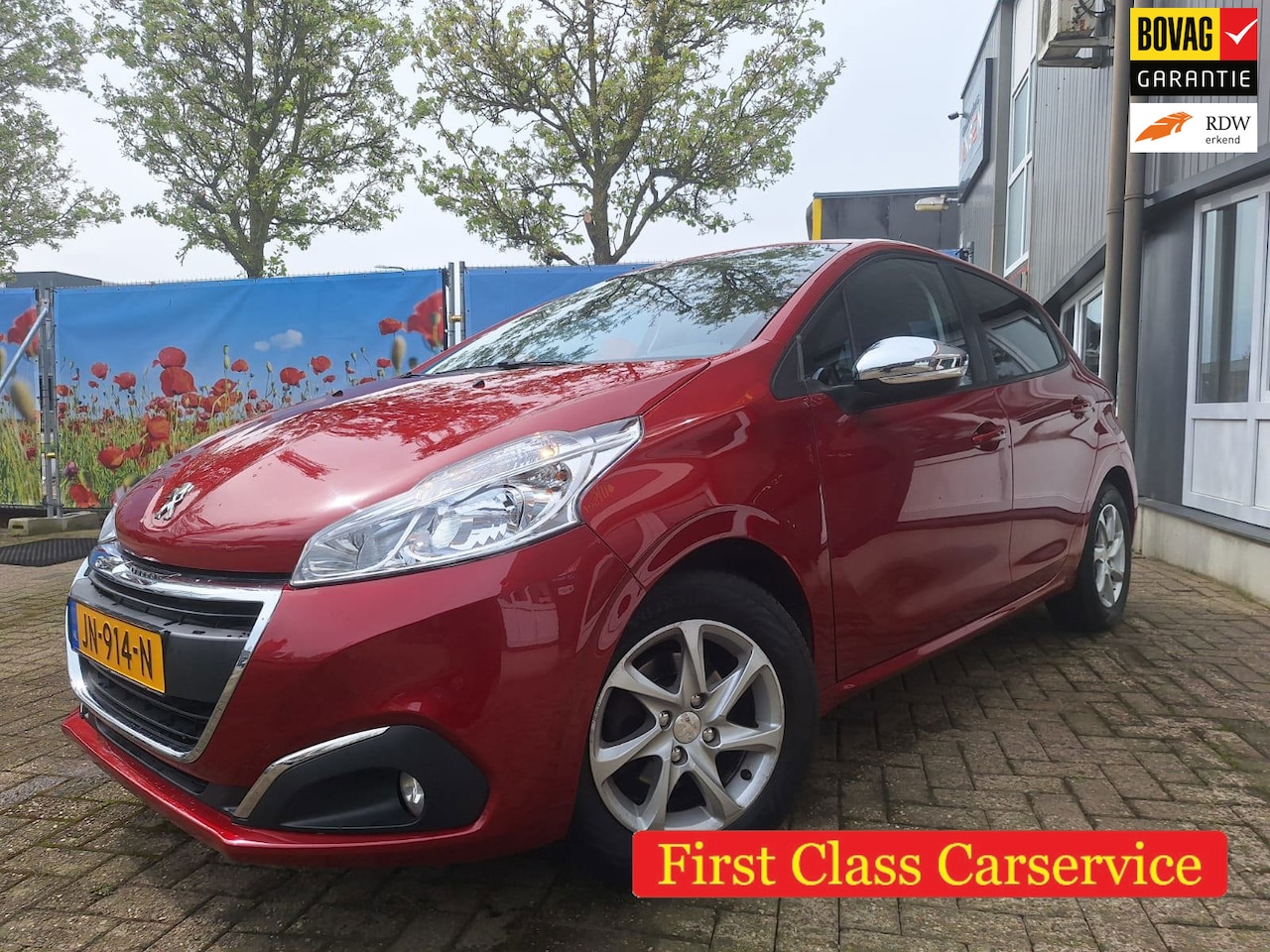 Peugeot 208 - 1.2 PureTech Blue Lease Premium 1.2 PureTech Blue Lease Premium |LM| Nieuwe APK - AutoWereld.nl