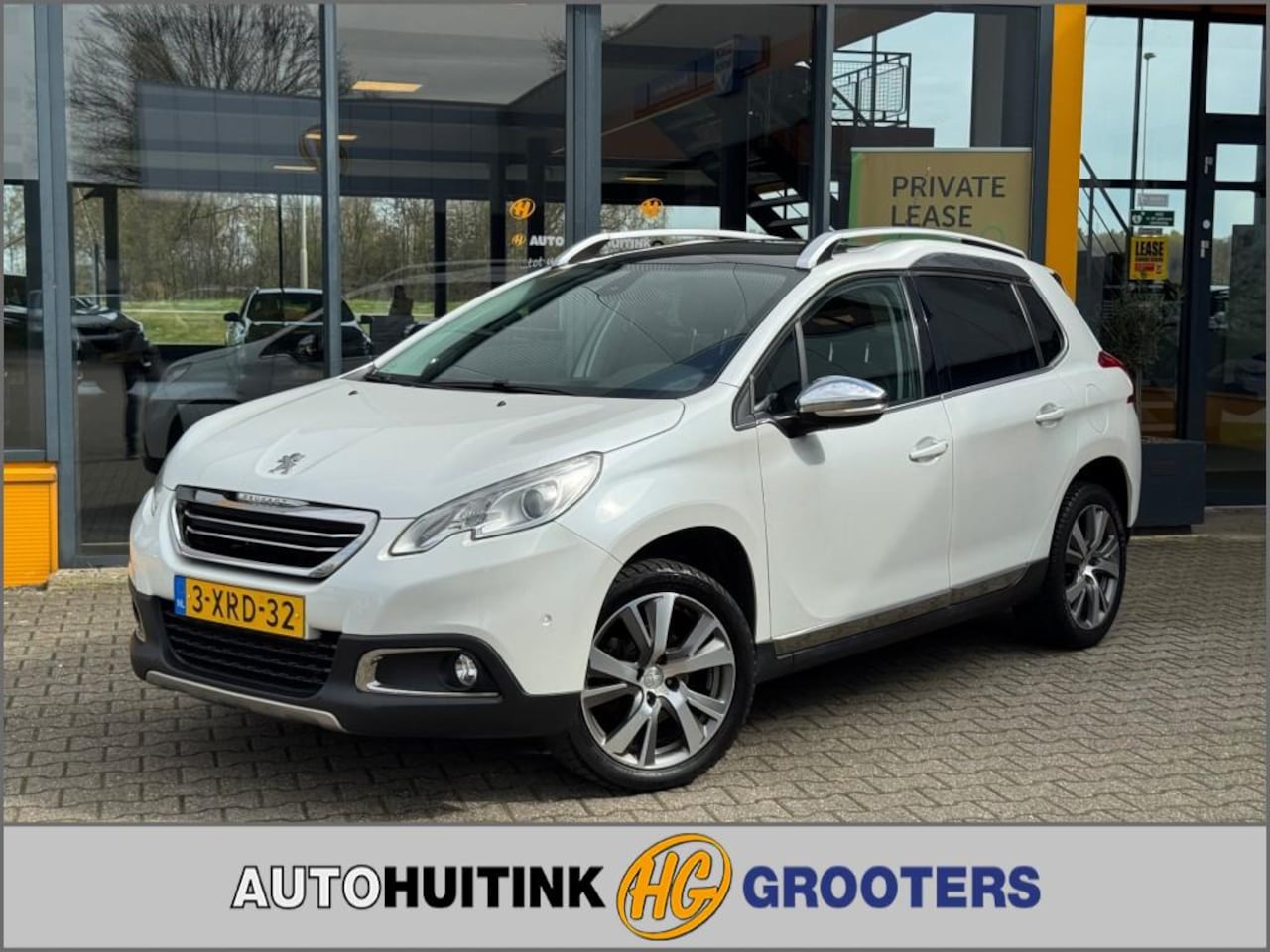 Peugeot 2008 - 1.6 VTi 120pk Allure - Panoramadak - Navi - PDC - AutoWereld.nl