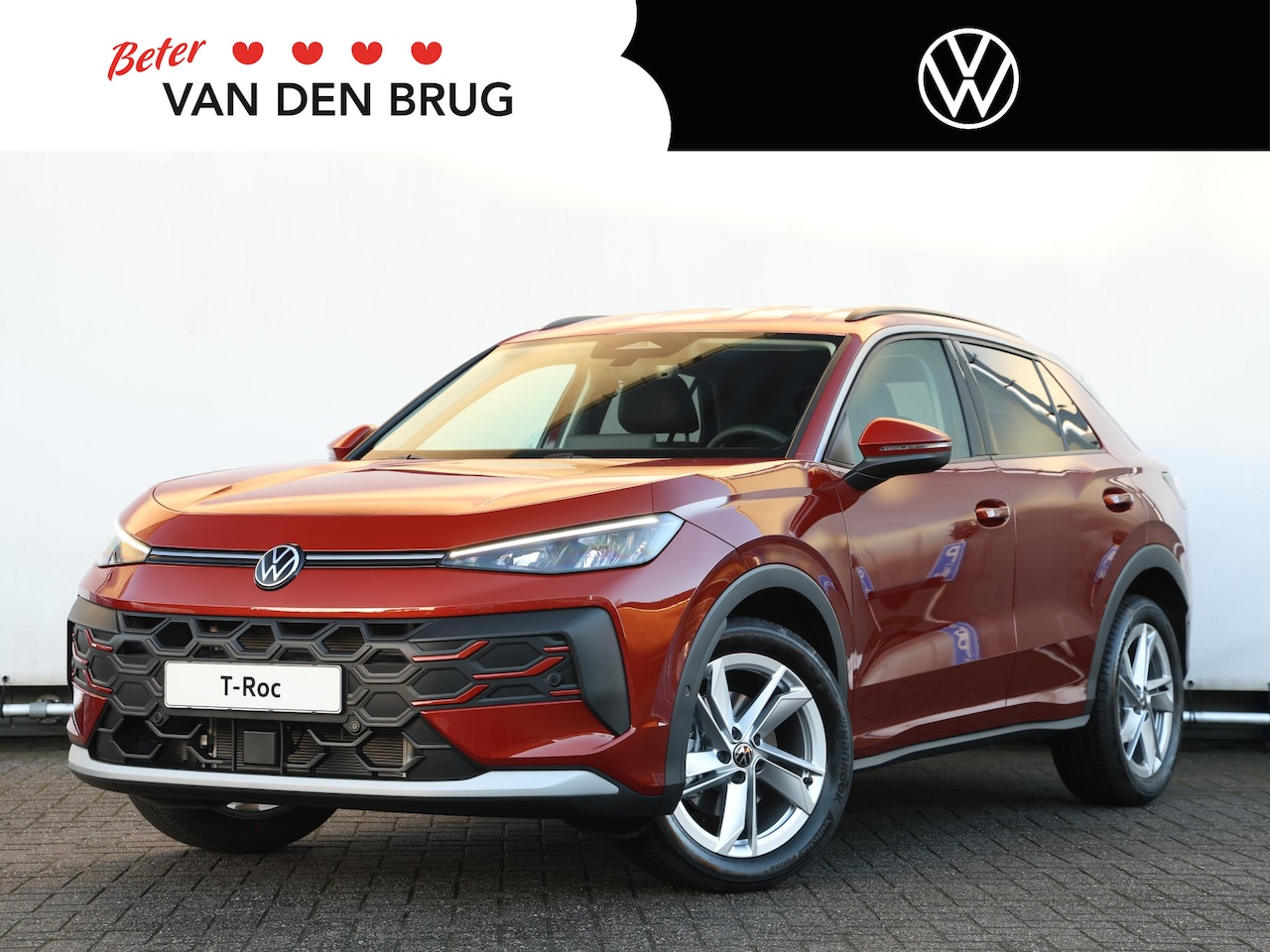 Volkswagen T-Roc - Life First Edition 1.5 eTSI 116 PK | Trekhaak | 18" velgen | Camera | Getint glas | - AutoWereld.nl
