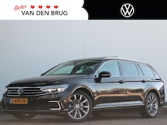 Volkswagen Passat Variant - 1.4 TSI PHEV GTE Business | HUD | Afneembare trekhaak | Stoel & stuurverwarming | Panorama