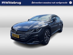 Volkswagen Arteon Shooting Brake - 1.4 TSI 218 pk eHybrid R-Line DSG Automaat / Trekhaak / Panoramadak / Lederen interieur /