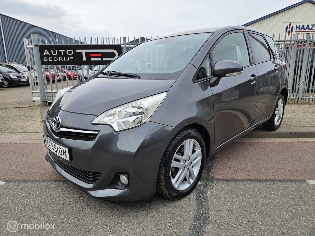 Toyota Verso S - 1.3 VVT-i Aspiration Automaat Trekhaak - AutoWereld.nl