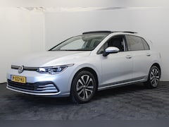 Volkswagen Golf - 1.0 TSI Life Business |Pano|Stoel/stuur verw.|