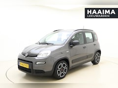 Fiat Panda - 1.0 Hybrid City Life | Navigatie via Carplay | 3 Zitplaatsen | Airco | Dakrails | Hoge ins