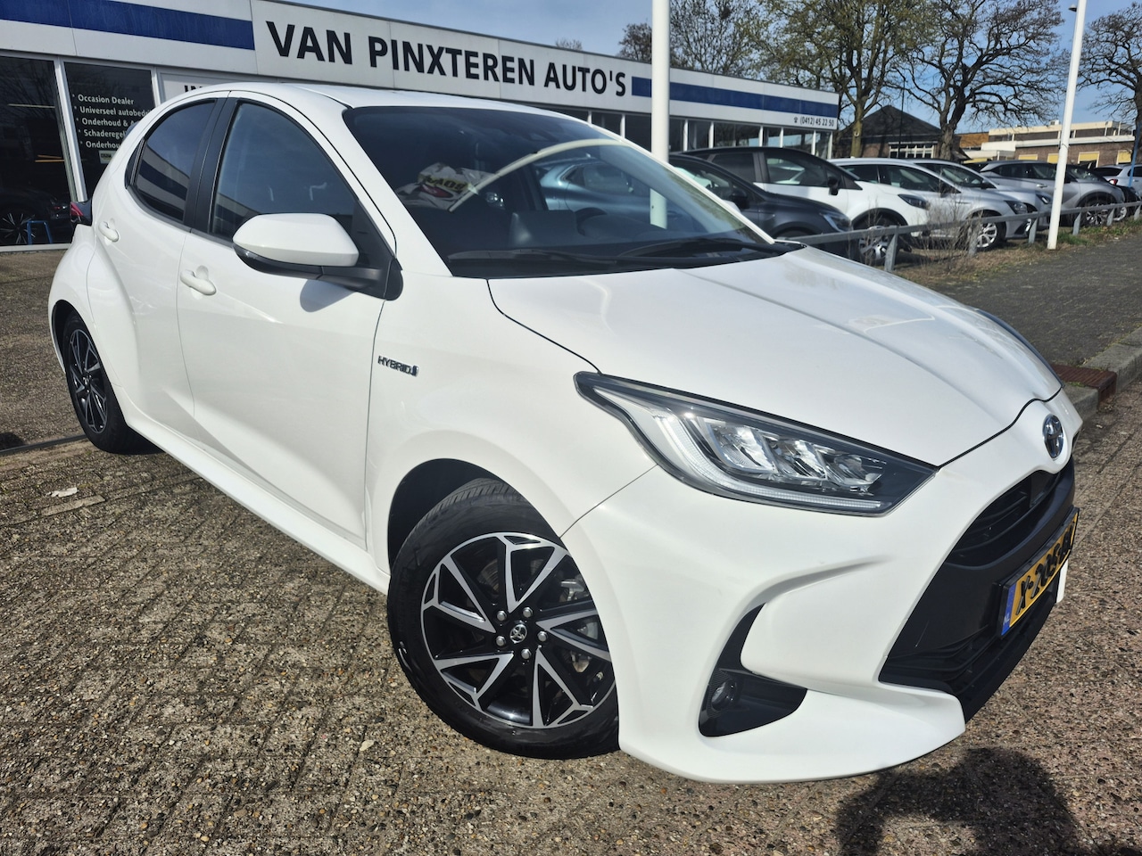 Toyota Yaris - 1.5 Hybrid Dynamic TREKHAAK - AutoWereld.nl