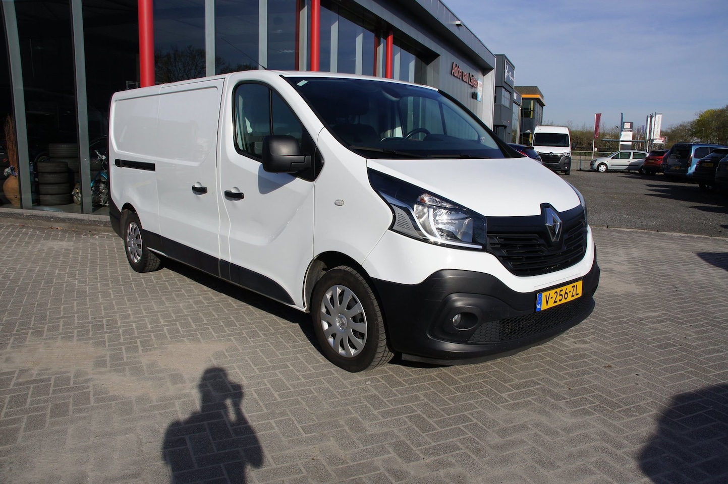Renault Trafic - 1.6 dCi T29 L2H1 Work Edition Energy 1.6 dCi T29 L2H1 Work Edition Energy - AutoWereld.nl