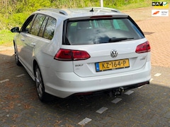 Volkswagen Golf Variant - 1.6 TDI Connected Series camra nav