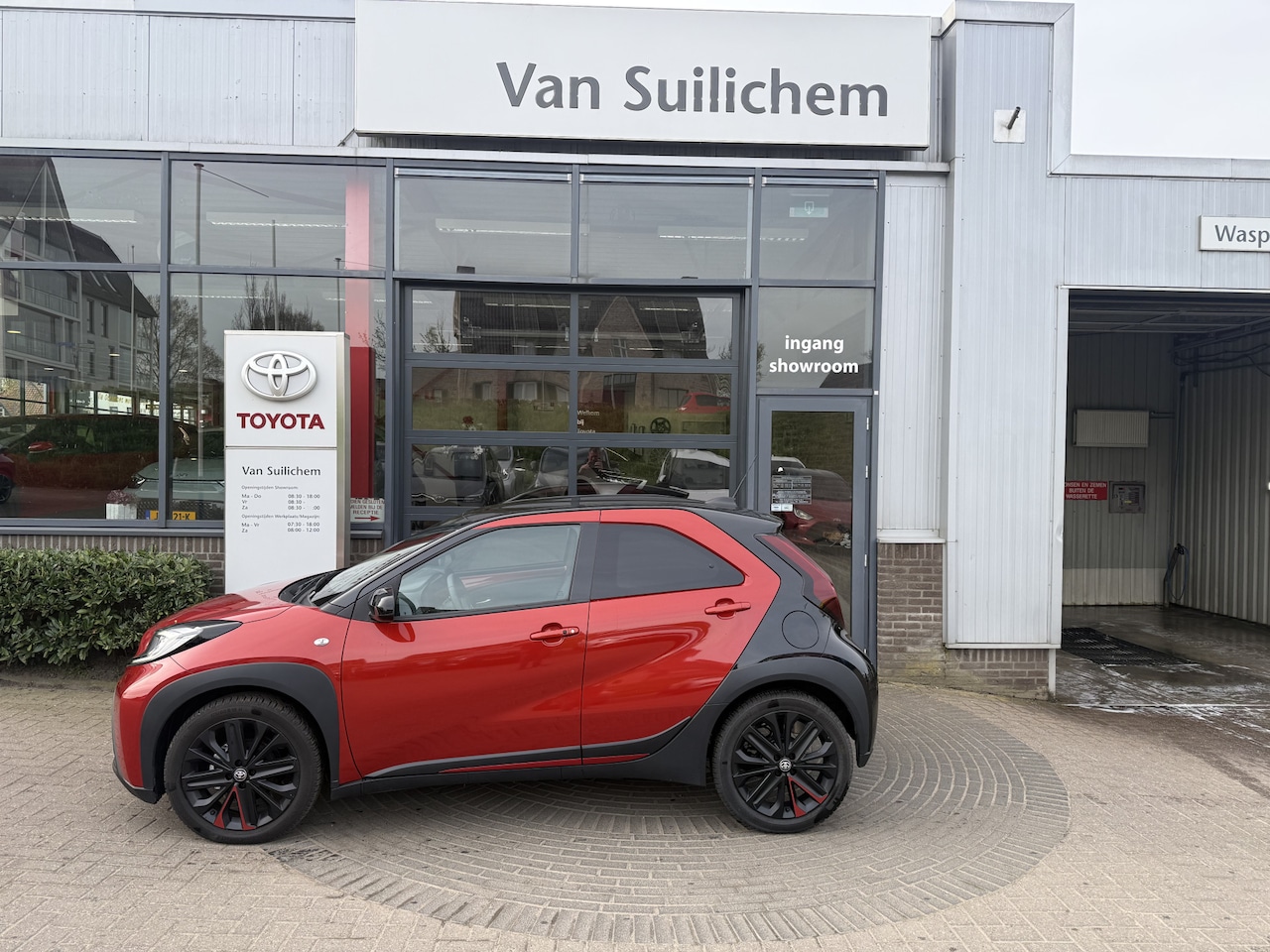 Toyota Aygo X - 1.0 VVT-i S-CVT Premium 1.0 VVT-i S-CVT Premium - AutoWereld.nl