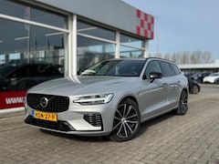 Volvo V60 - 2.0 T6 Plug-in hybrid AWD Plus Dark