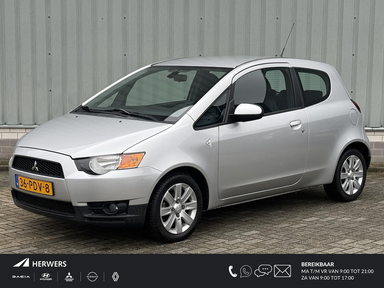 Mitsubishi Colt - 1.3 Automaat Edition Two / Dealer Onderhouden / Airco / Cruise Control / Radio/CD speler / - AutoWereld.nl