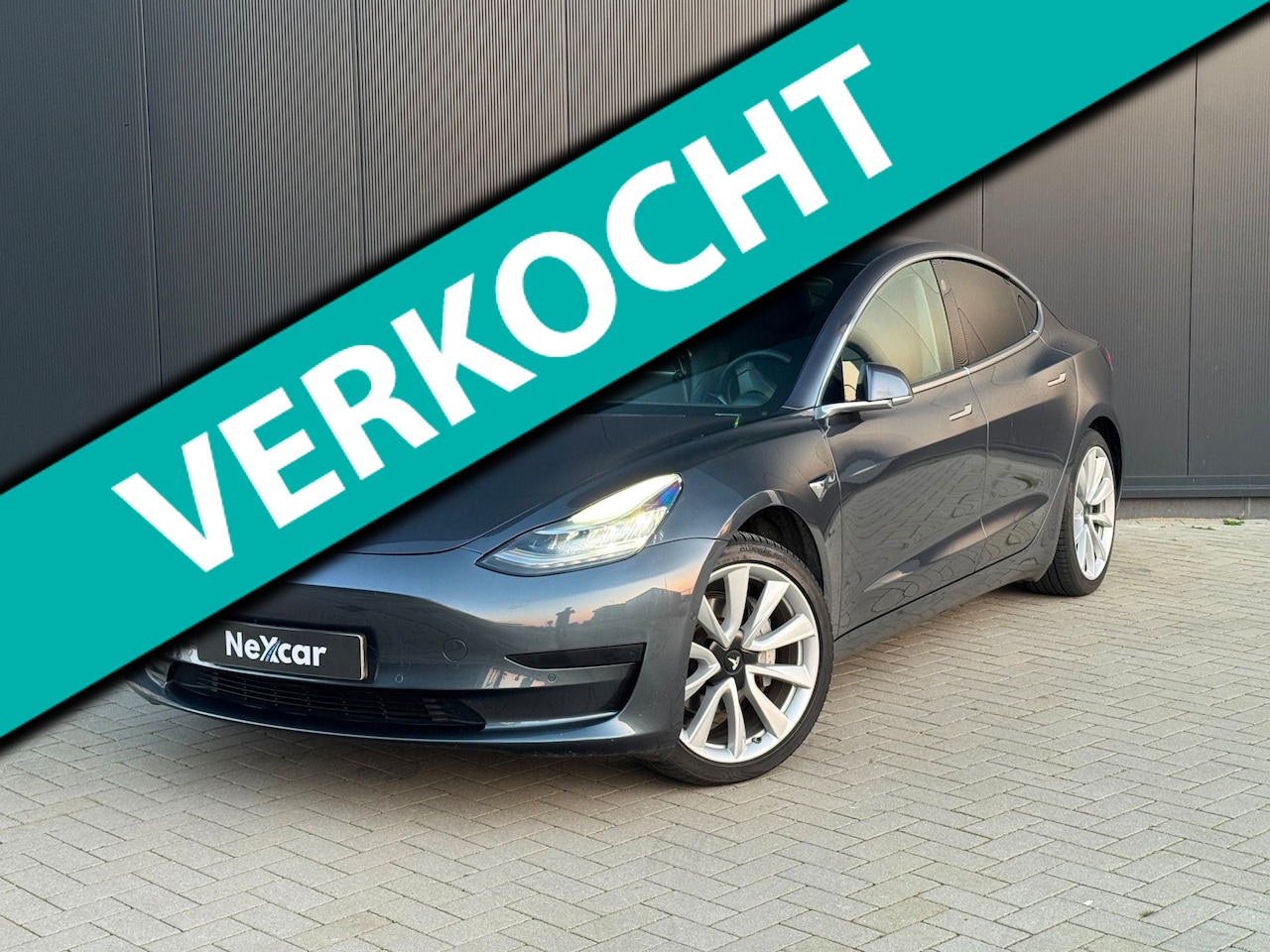 Tesla Model 3 - Tesla Model 3 Standard Plus (306pk) | Performance velgen - AutoWereld.nl