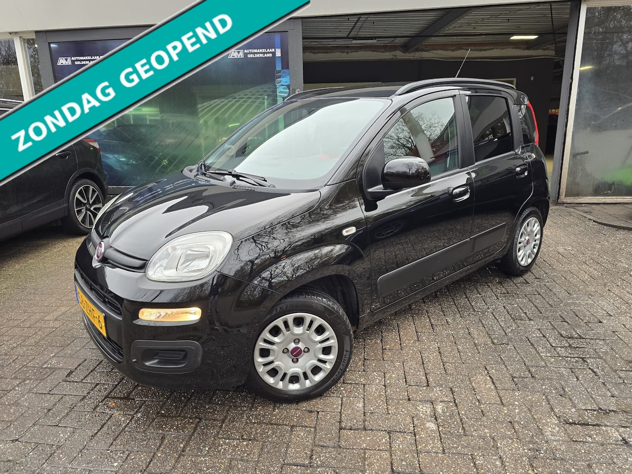 Fiat Panda - 0.9 TwinAir Lounge | 12MND GARANTIE | AIRCO | ELEC RAMEN | NW APK - AutoWereld.nl