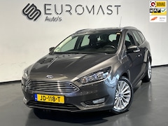 Ford Focus Wagon - 1.5 Titanium Navi Airco Cruise Pdc Trekhaak Stoelverwarming Nieuwe Apk