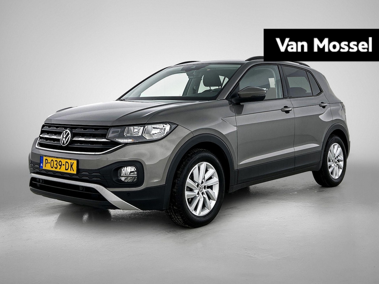 Volkswagen T-Cross - 1.0 TSI Life | 95 PK | Automaat | Navigatie | Stoelverwarming | All Season Banden | Parkee - AutoWereld.nl