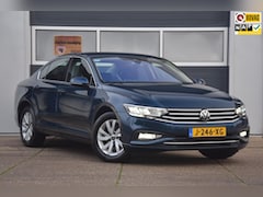 Volkswagen Passat - 1.5 TSI Business APPLE CARPLAY/DRAADLOOS LADEN/PARKEER ASSISTENT