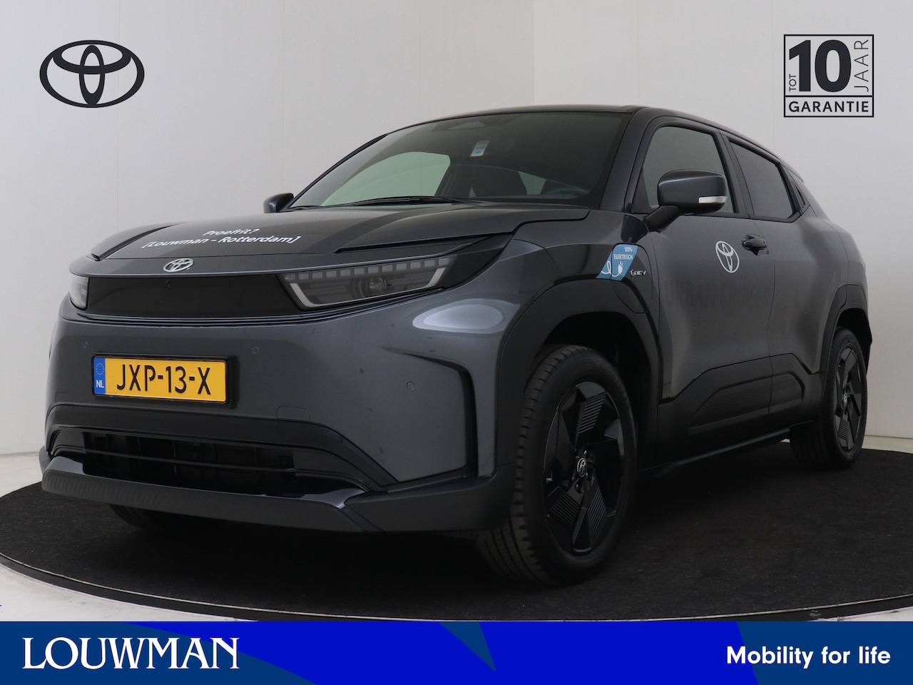 Toyota Urban Cruiser - Dynamic 61 kWh Dynamic 61 kWh - AutoWereld.nl