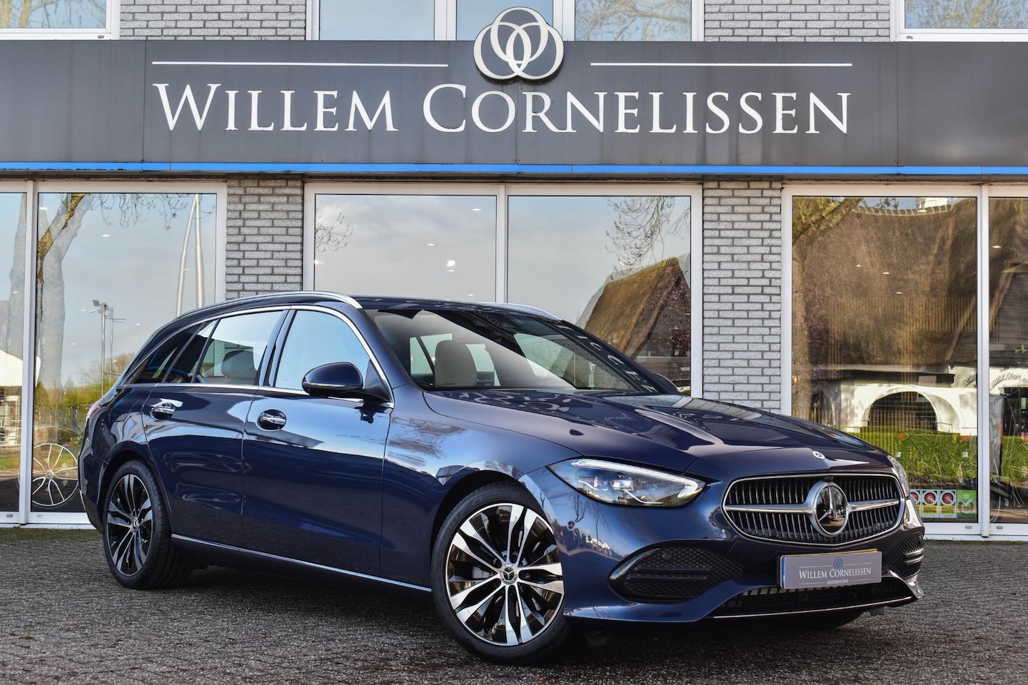 Mercedes-Benz C-klasse Estate - 180 Business Solution Luxury Zitklima 360 Cam Burm - AutoWereld.nl