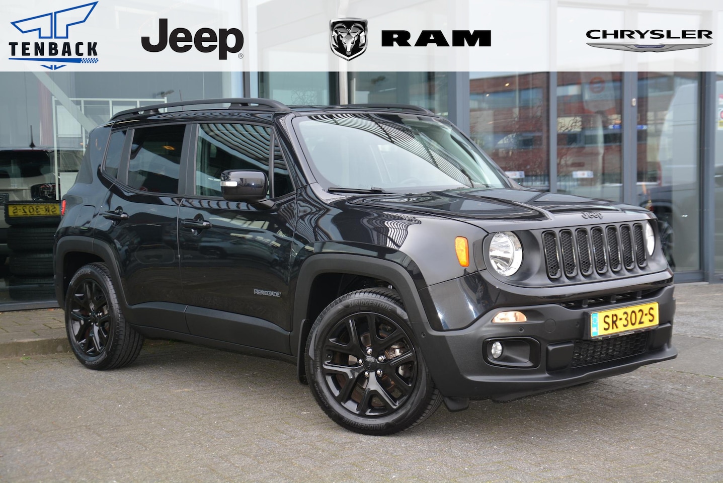 Jeep Renegade - 1.4 MultiAir Night Eagle II Limited | 1e eigenaar | NAP - AutoWereld.nl