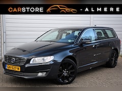 Volvo V70 - 2.4 D5 AWD Kinetic*274Dkm*NL Auto*245Pk*Trekhaak