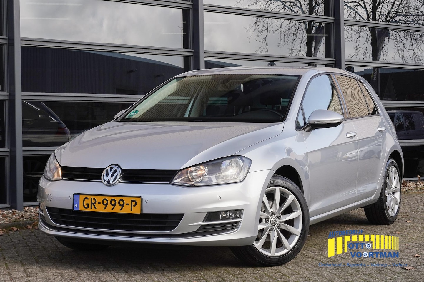 Volkswagen Golf - 1.2 TSI Highline Trekhaak|NL-auto|Zuinig| - AutoWereld.nl
