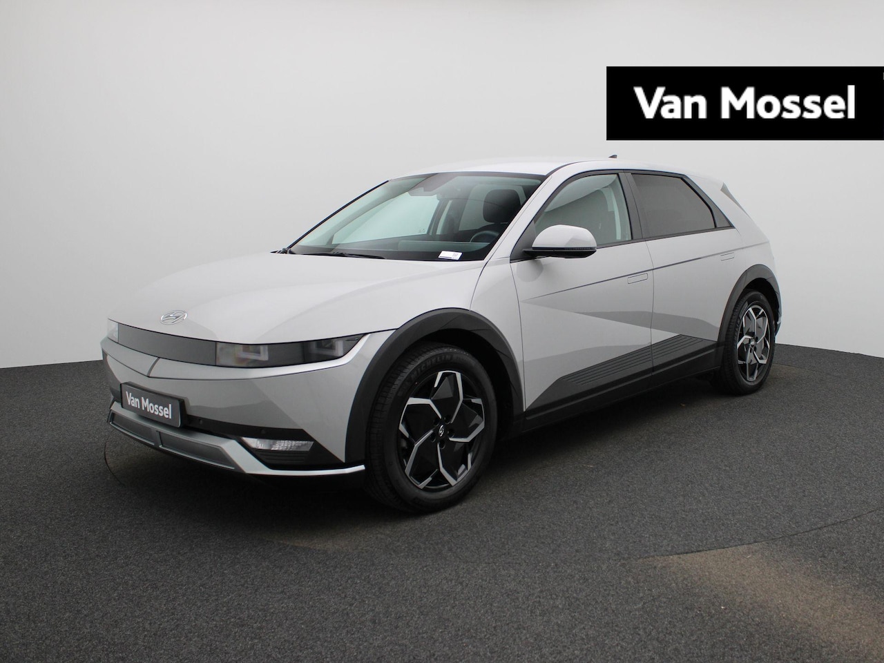 Hyundai IONIQ 5 - 58kWh Core | Navigatie | parkeer camera - AutoWereld.nl