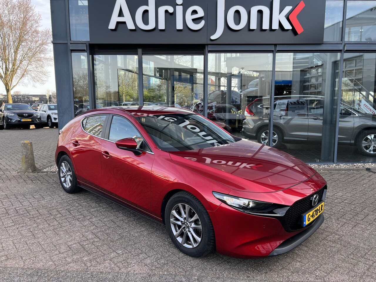 Mazda 3 - 2.0 e-SkyActiv-X M Hybrid 180 Comfort met Bose AUTOMAAT | LEDER | Bose AUDIO | HEAD-UP DIS - AutoWereld.nl