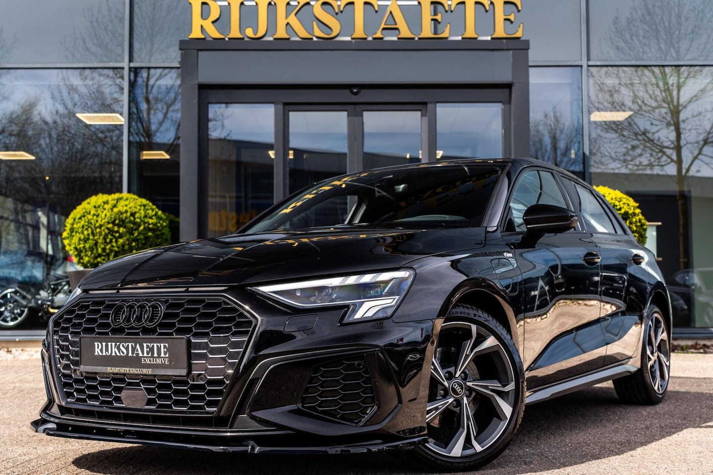 Audi A3 Sportback - 40 TFSI e S-Line|B&O|ACC|MATRIX|18'' - AutoWereld.nl