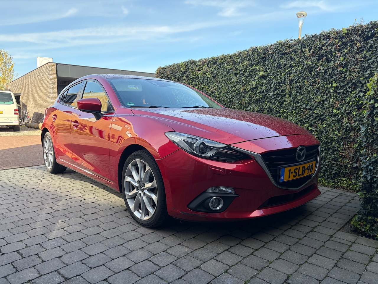 Mazda 3 - 2.0 GT-M Android Auto Apple CarPlay Bose Heads-Up-Display - AutoWereld.nl