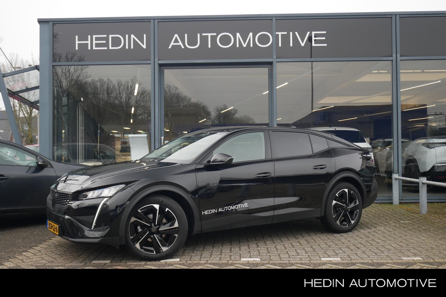 Peugeot 408 - 1.2 Hybrid 145 Allure | Navigatie | Stoelverwarming | Stuurverwarming | Lichtmetalen velge - AutoWereld.nl