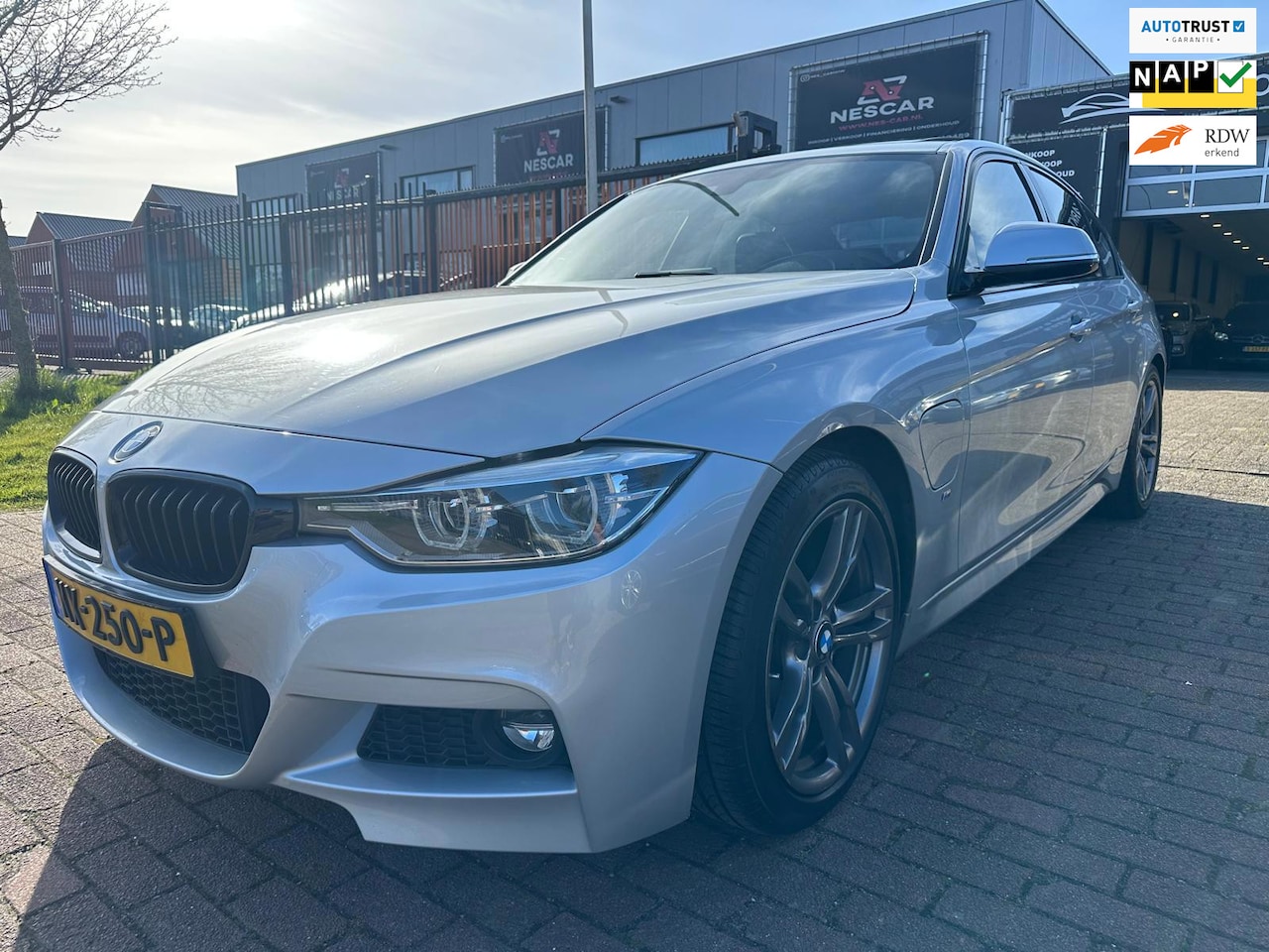 BMW 3-serie - 330e Centennial High Executive M SPORT - AutoWereld.nl