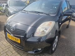 Toyota Yaris - 1.3 VVTi Luna Airco 5 Deurs