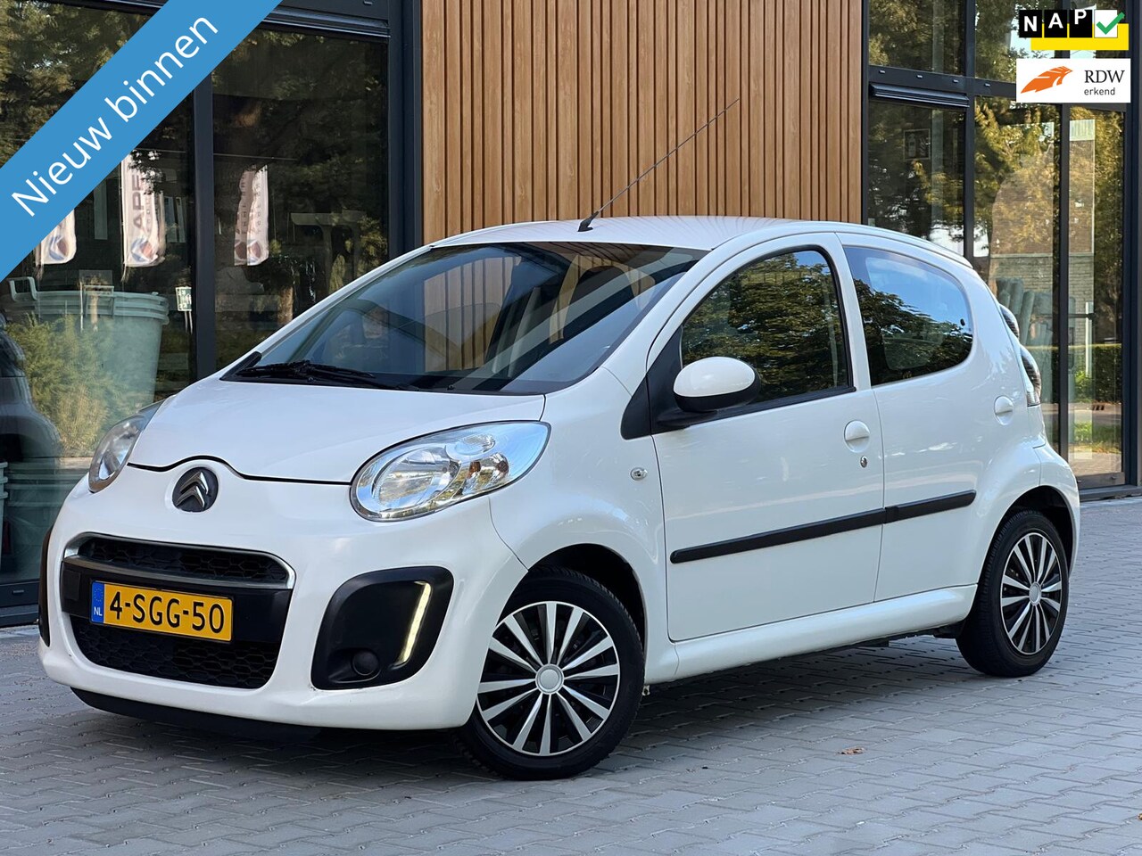 Citroën C1 - 1.0 COLLECTION + BJ013 + 5DRS + AIRCO + LED - AutoWereld.nl