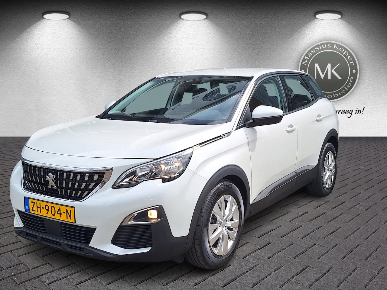 Peugeot 3008 - 1.2 PureTech Executive, Airco, Navigatie Pdc achter, Telefoon, 2e Eigenaar! - AutoWereld.nl