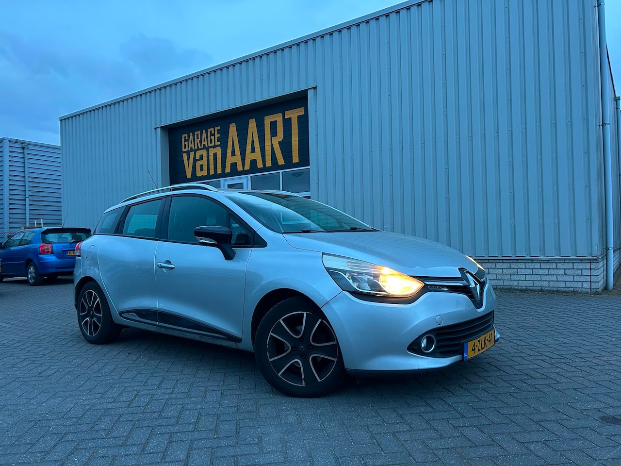 Renault Clio Estate - 0.9 TCe Dynamique | SCHERM | - AutoWereld.nl