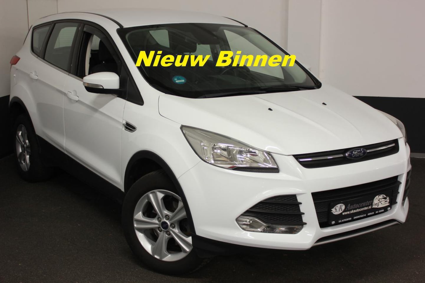 Ford Kuga - 1.5 ECOBOOST WHITE SPORT EDITION*WEINIG KM* - AutoWereld.nl